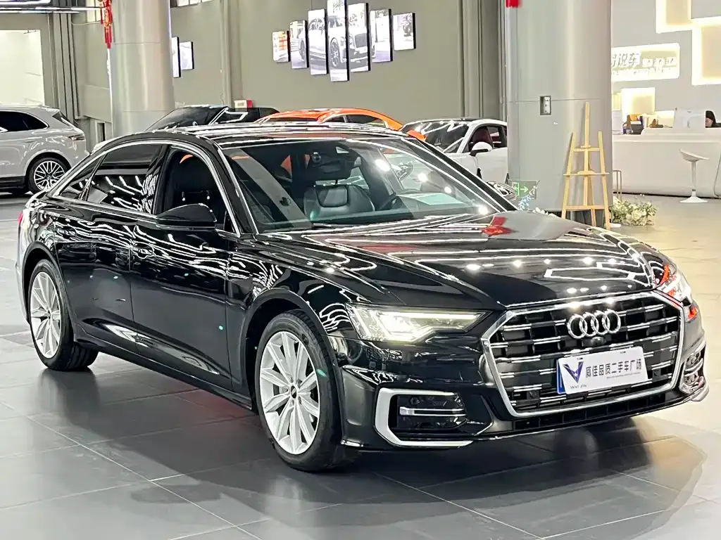 Audi A6L — фото 6