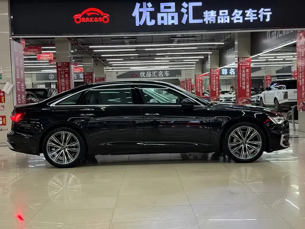 Audi A6L 2025 из CN, фото 7