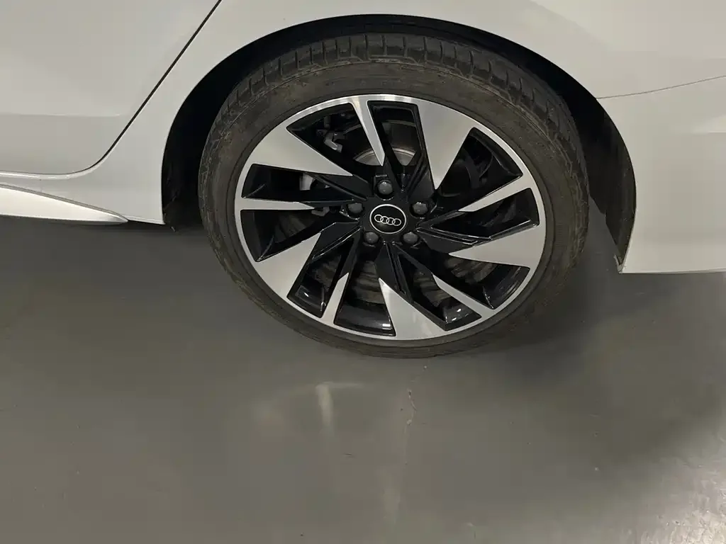 Audi A3 2025 из CN, фото 8