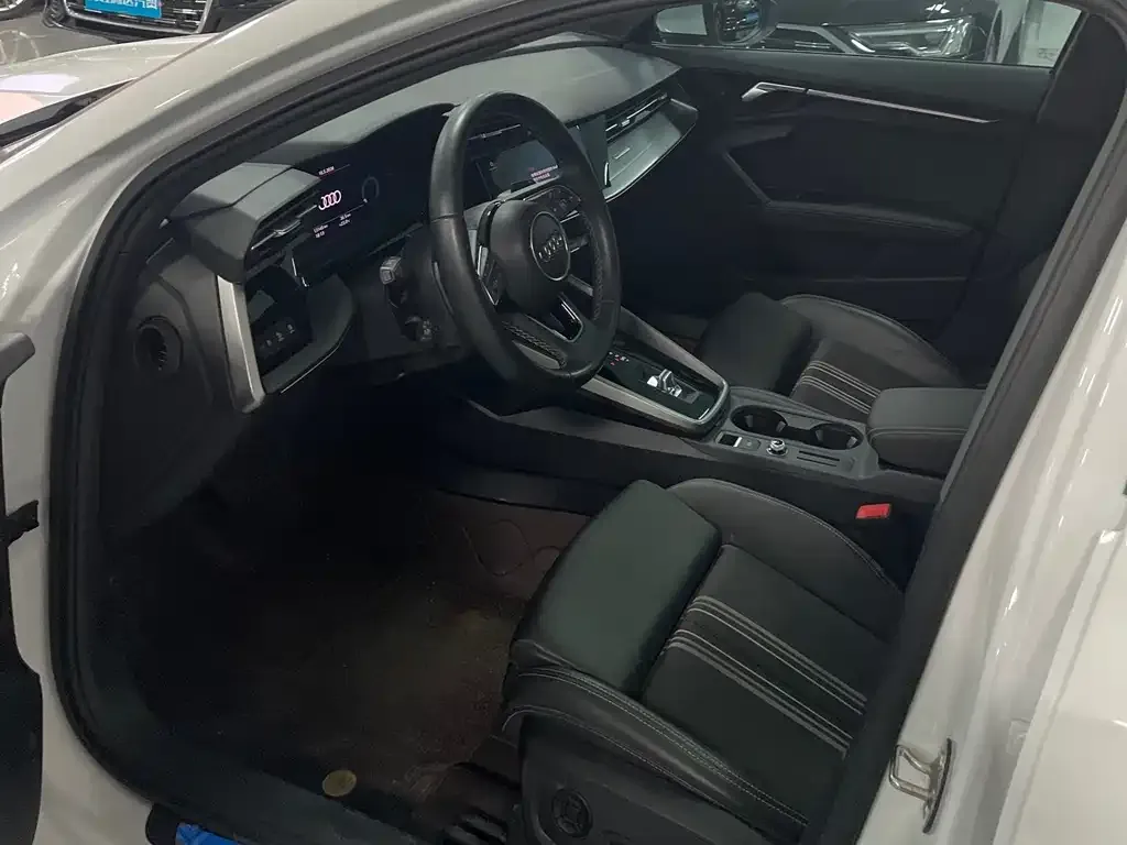 Audi A3 2025 из CN, фото 6