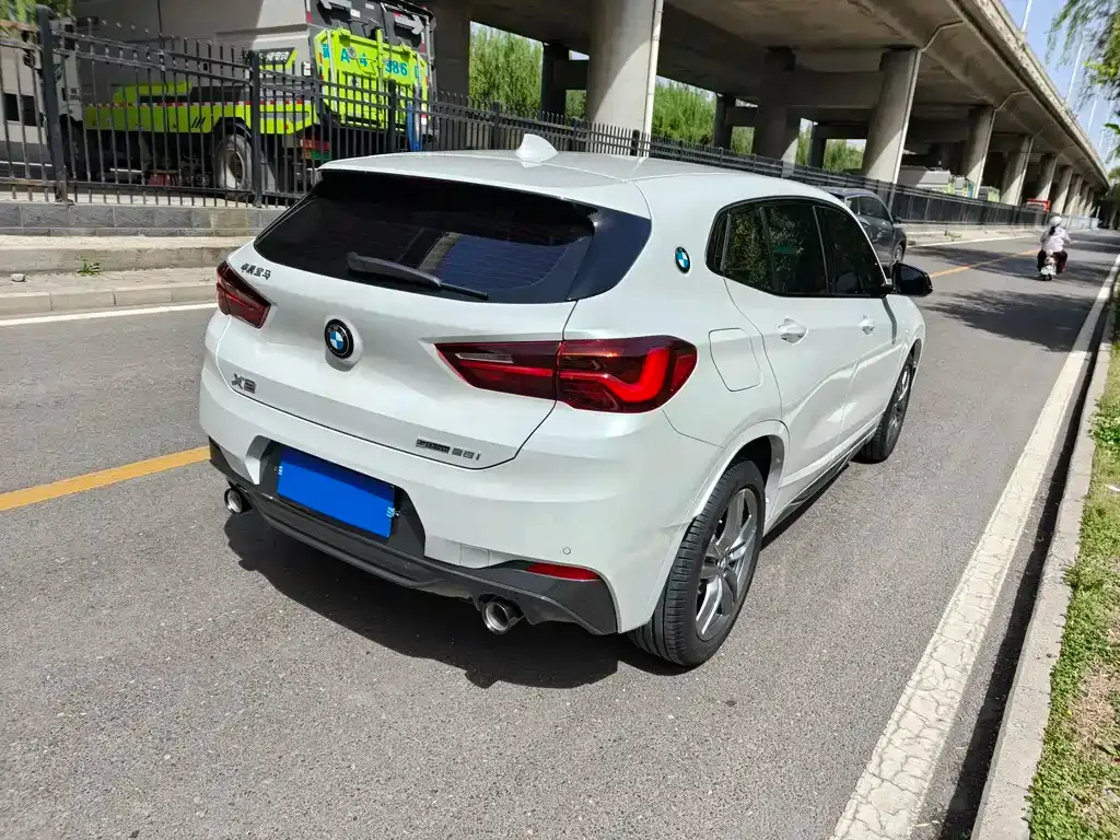 BMW X2 — фото 8