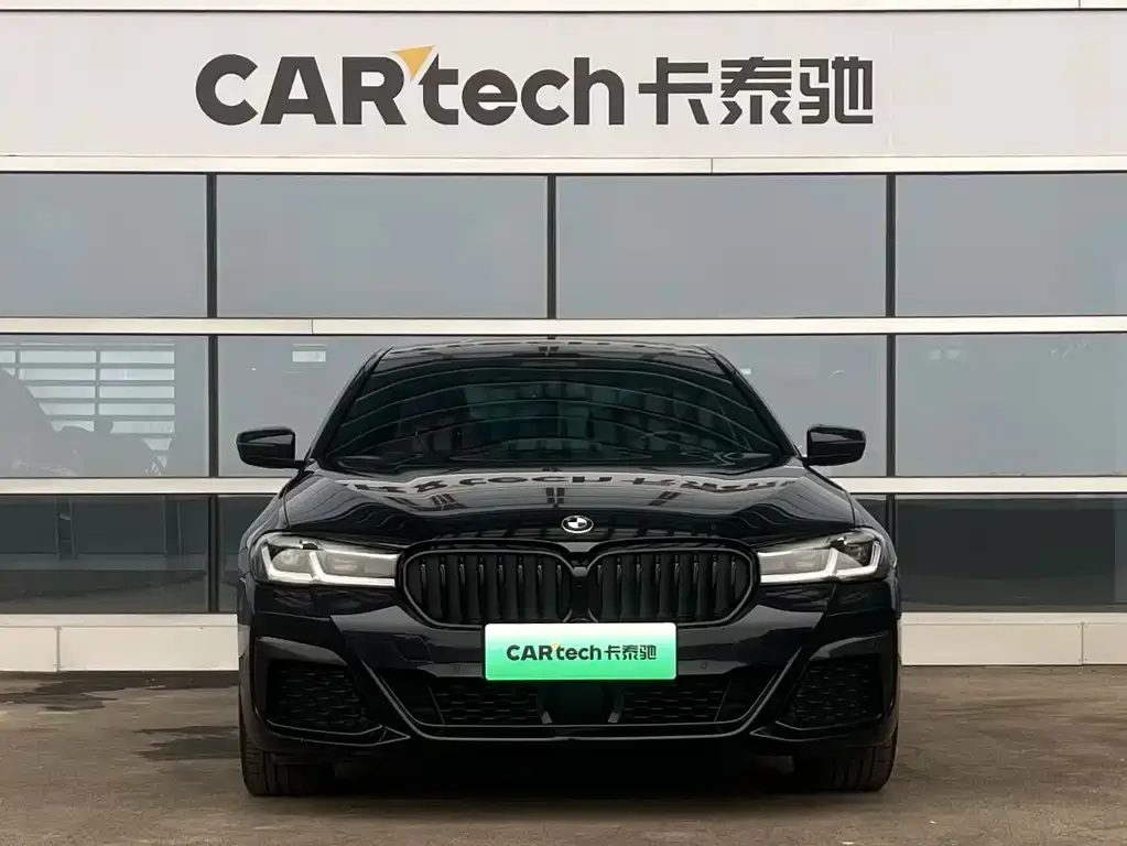 BMW 5 Series New Energy — фото 7