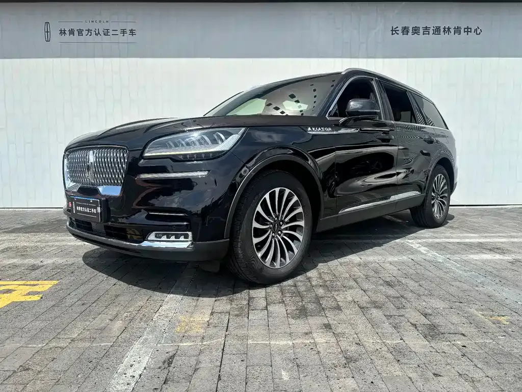 Lincoln Aviator — фото 1