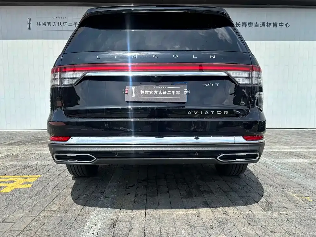 Lincoln Aviator — фото 7