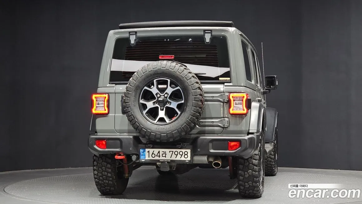 Jeep Wrangler — фото 3