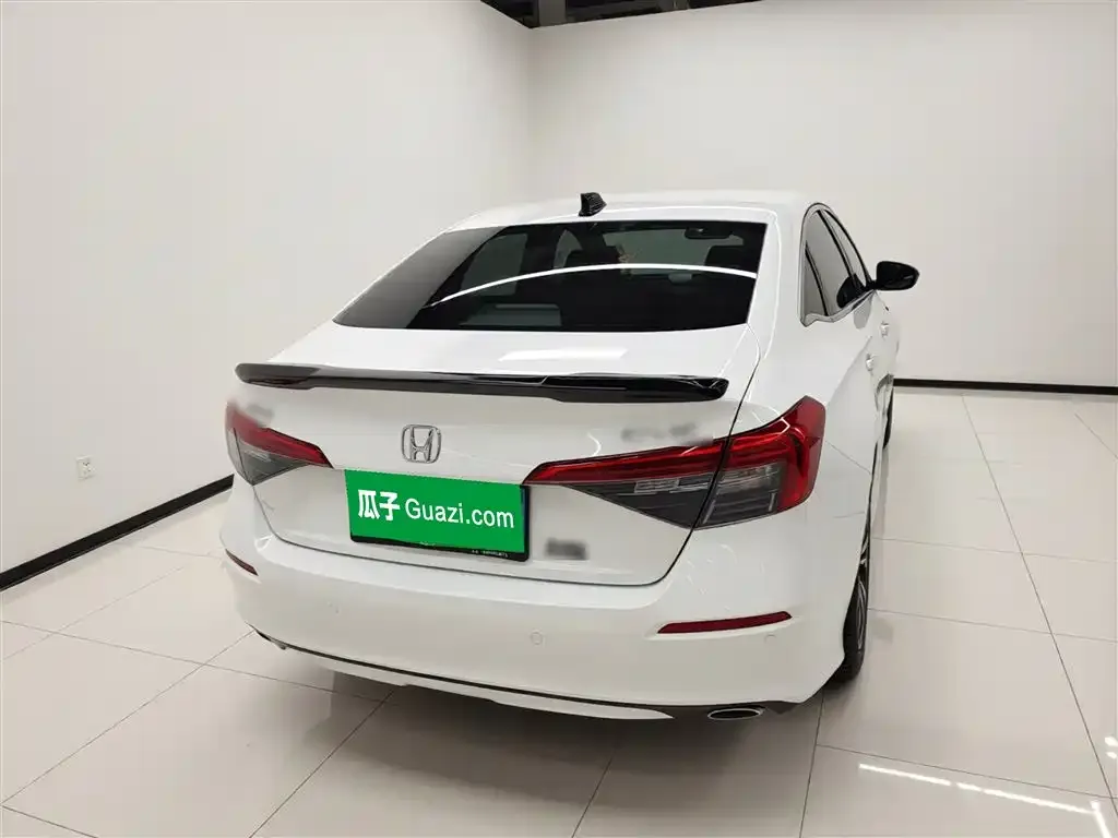Honda Civic — фото 8