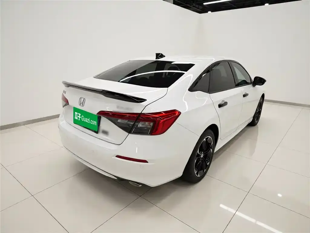 Honda Civic — фото 10