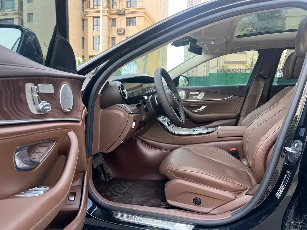 Mercedes-Benz E-Class 2021 из CN, фото 4