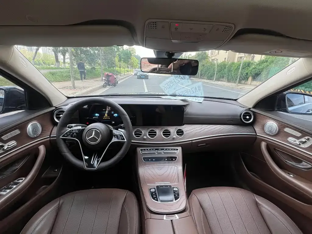 Mercedes-Benz E-Class 2021 из CN, фото 2
