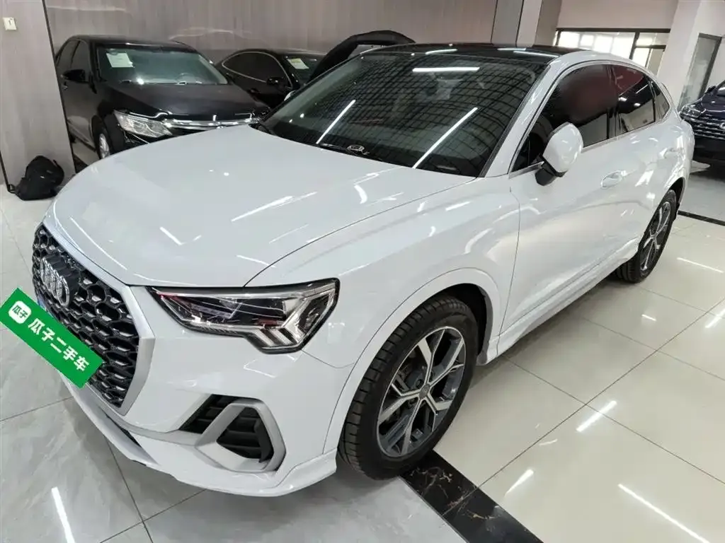 Audi Q3 Sportback 2021 из CN, фото 1