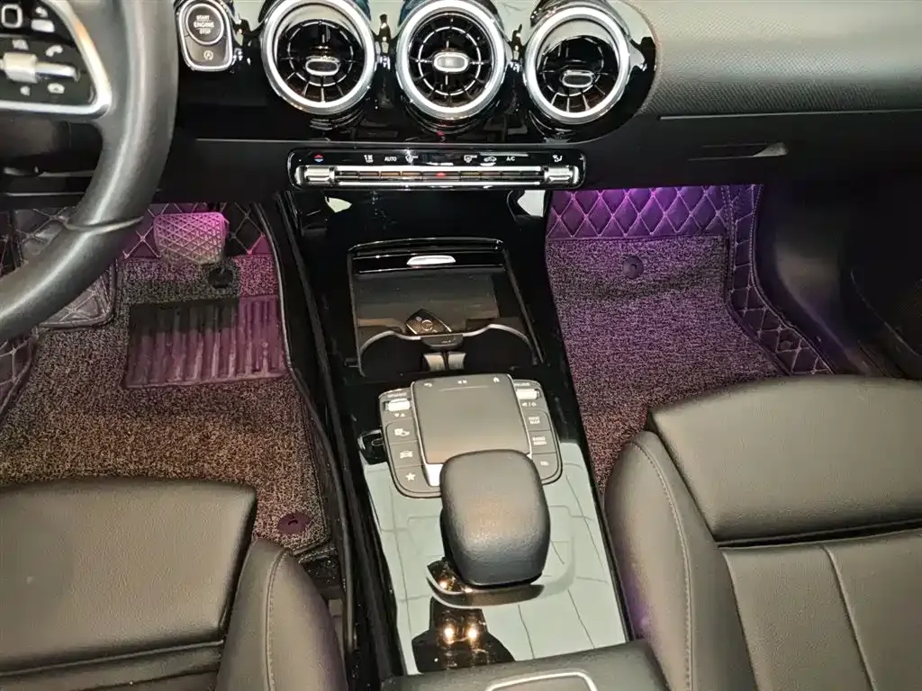Mercedes-Benz A-Class 2021 из CN, фото 7