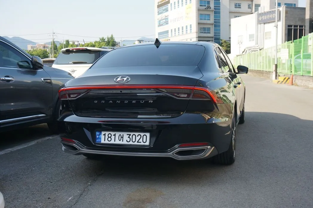 Hyundai Grandeur 2022 из KR, фото 6