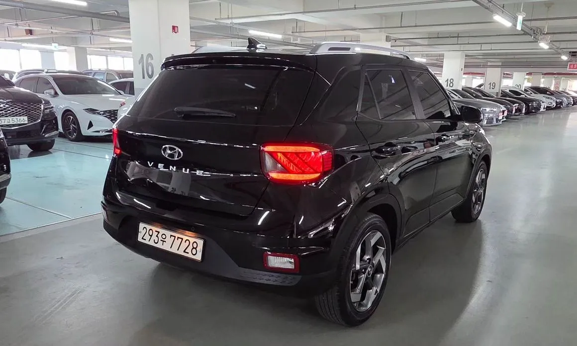 Hyundai Venue 2021 из KR, фото 3