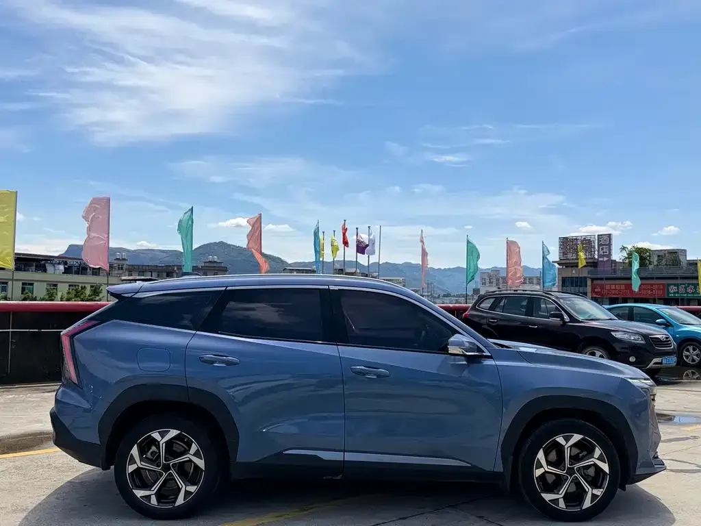 Geely Boyue L 2023 из CN, фото 2