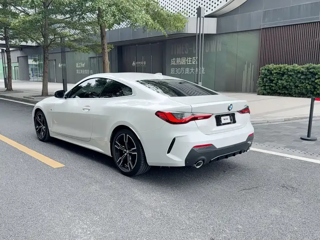 BMW 4 Series 2022 из CN, фото 7