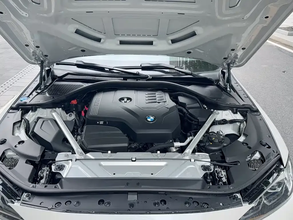 BMW 4 Series 2022 из CN, фото 4