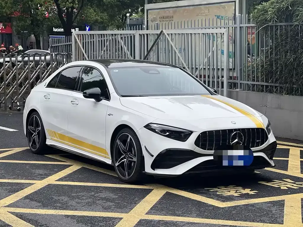 Mercedes-Benz A-Class AMG — фото 9