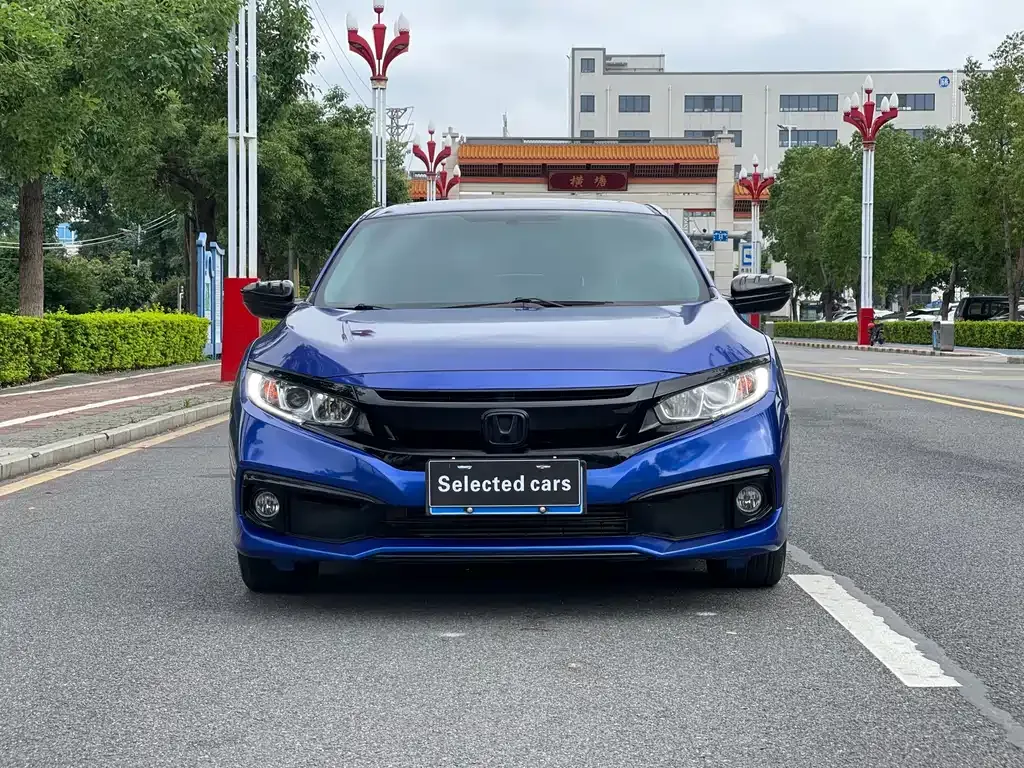 Honda Civic — фото 4
