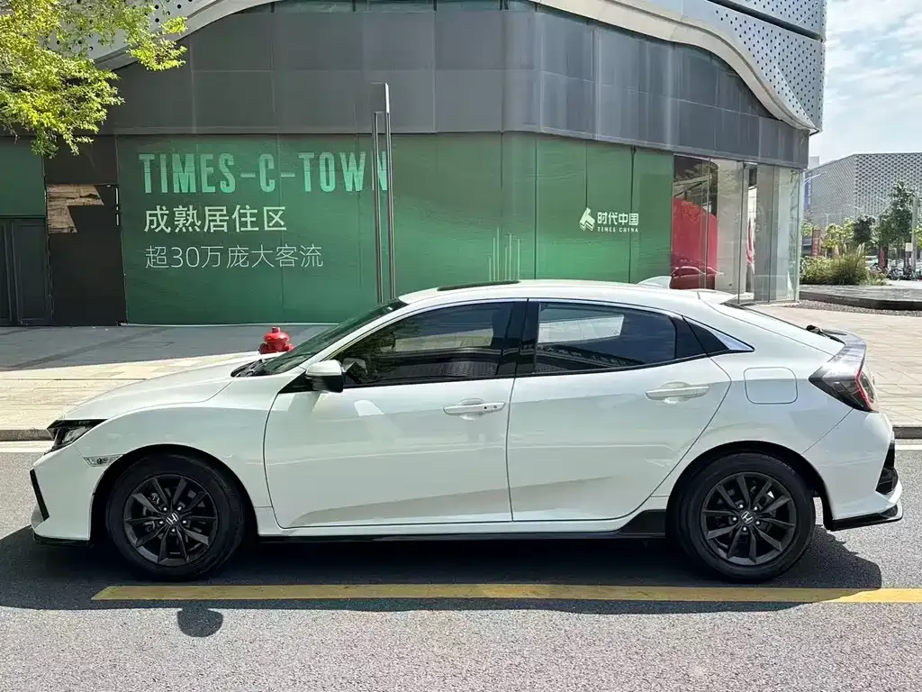 Honda Civic — фото 8