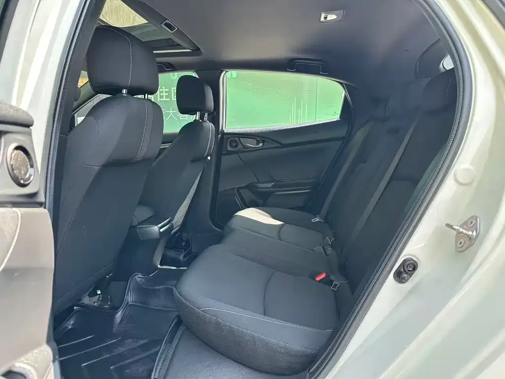 Honda Civic — фото 2