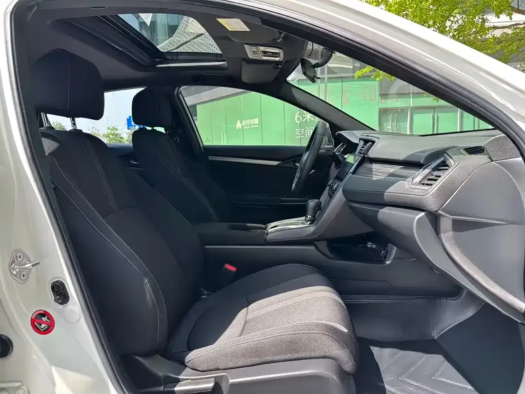 Honda Civic — фото 3
