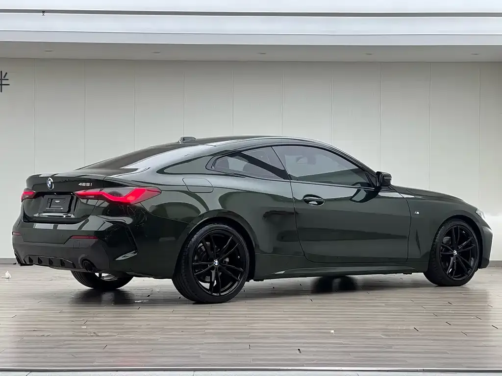 BMW 4 Series 2023 из CN, фото 6