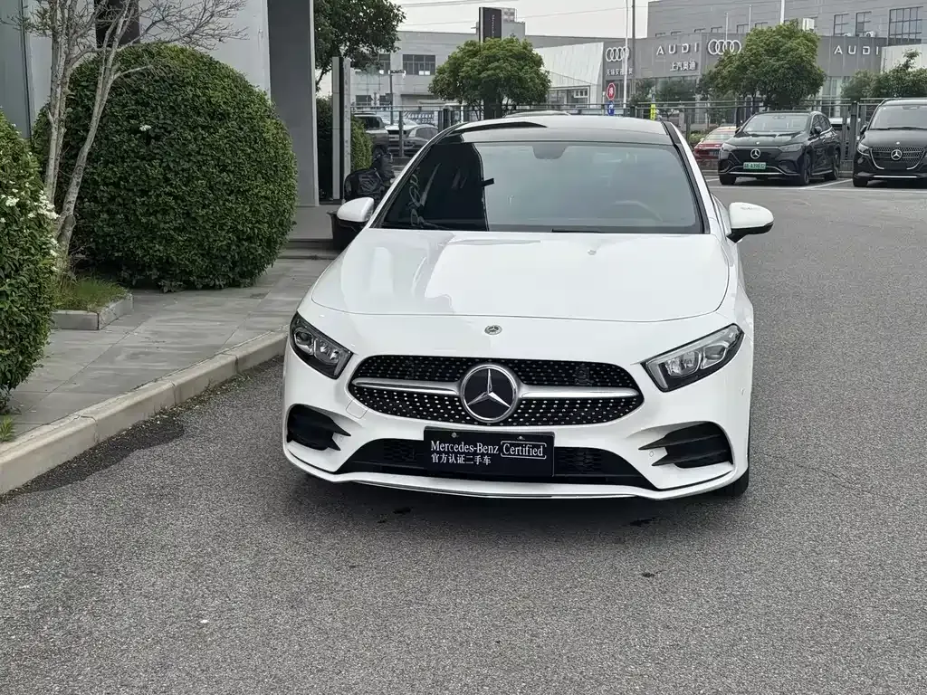 Mercedes-Benz A-Class — фото 6