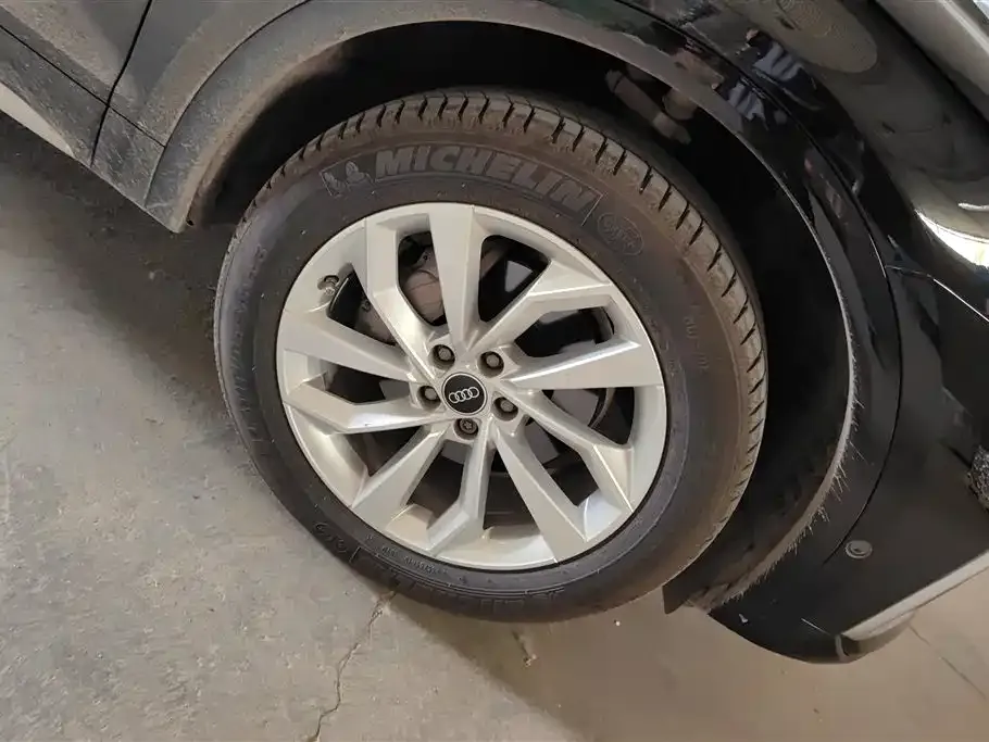 Audi Q5L 2021 из CN, фото 9