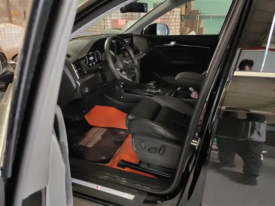 Audi Q5L 2021 из CN, фото 7