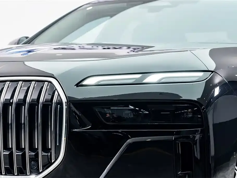 BMW 7 Series 2024 из CN, фото 2