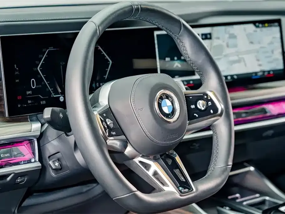 BMW 7 Series 2024 из CN, фото 9