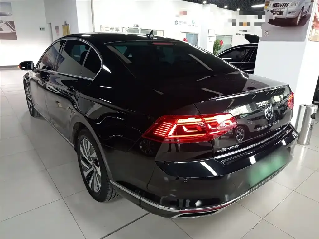 Volkswagen Magotan GTE PHEV 2023 из CN, фото 2