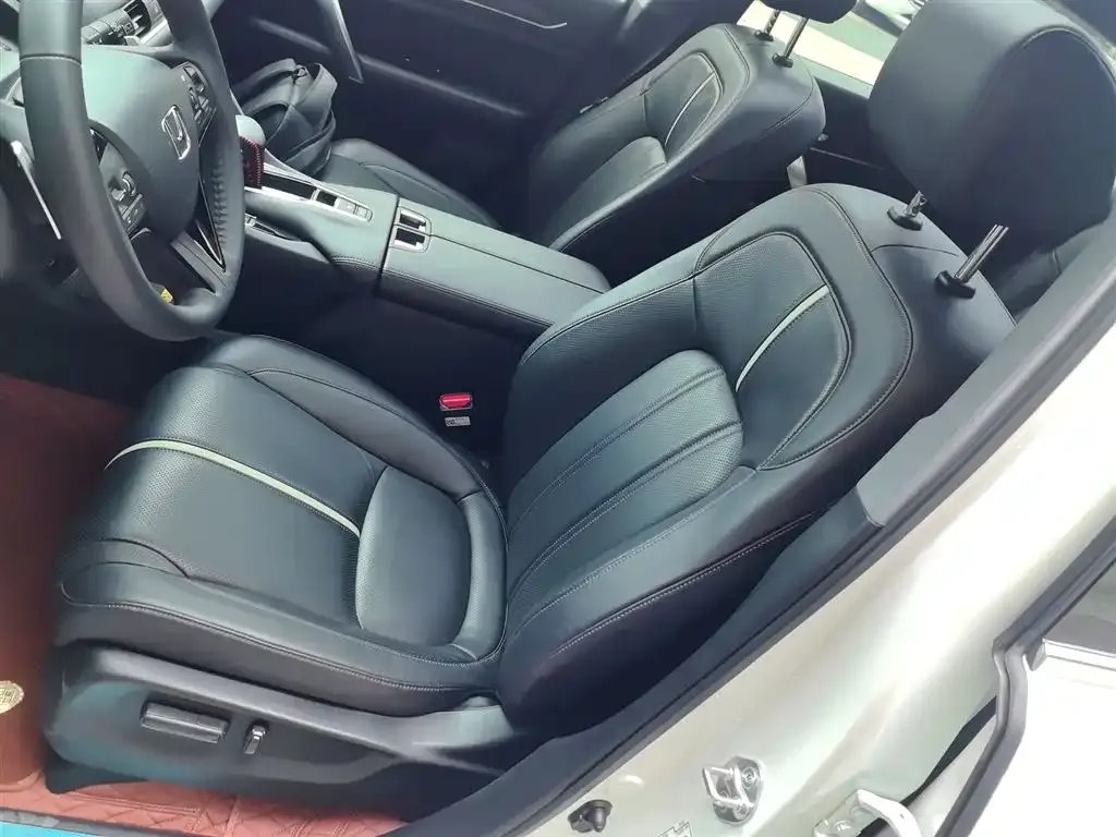 Honda UR-V 2024 из CN, фото 6