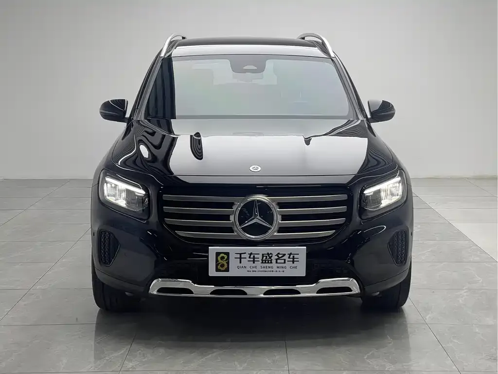 Mercedes-Benz GLB — фото 4