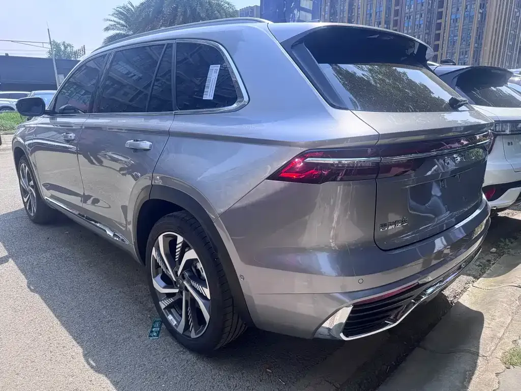 Geely Xingyue L — фото 4