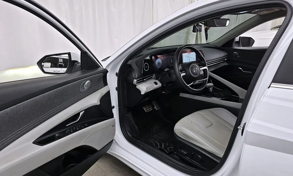 Hyundai AVANTE — фото 6
