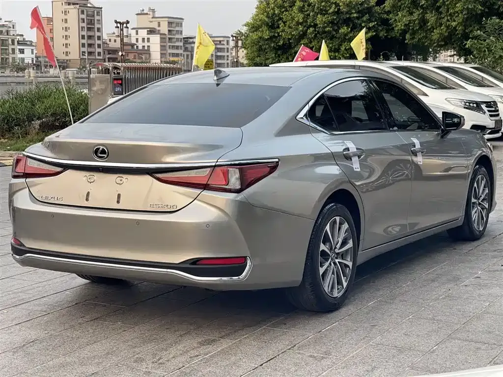 Lexus ES 2022 из CN, фото 5