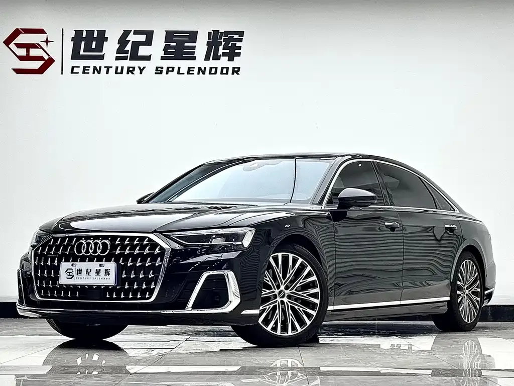 Audi A8 — фото 1