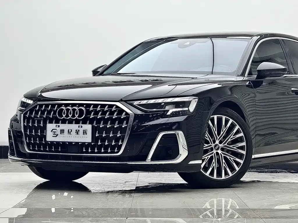 Audi A8 — фото 9