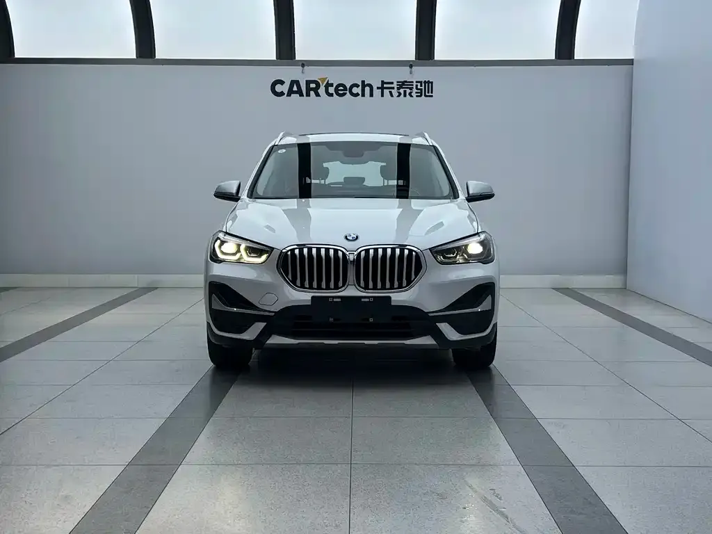 BMW X1 — фото 4