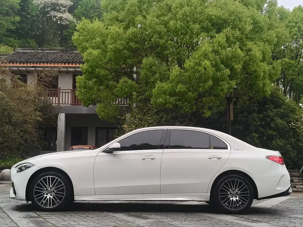 Mercedes-Benz C-Class 2024 из CN, фото 4