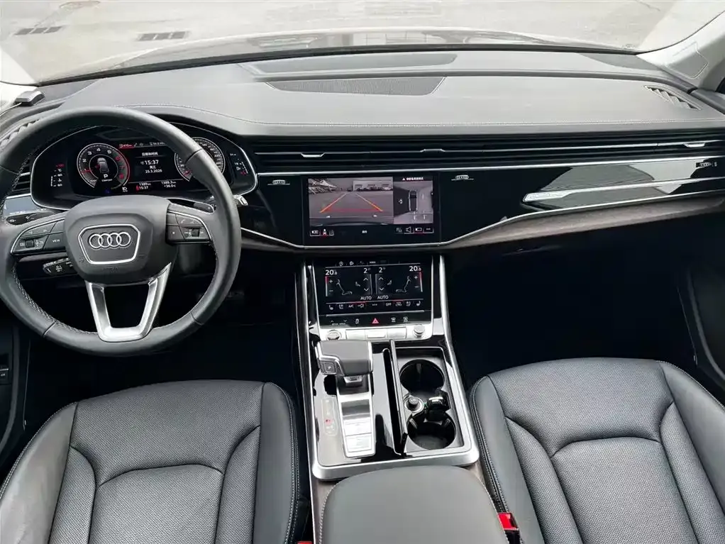Audi Q7 2025 из CN, фото 6