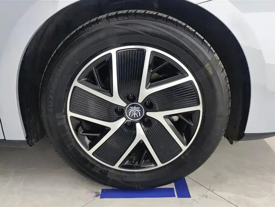 BYD Qin L 2024 из CN, фото 9