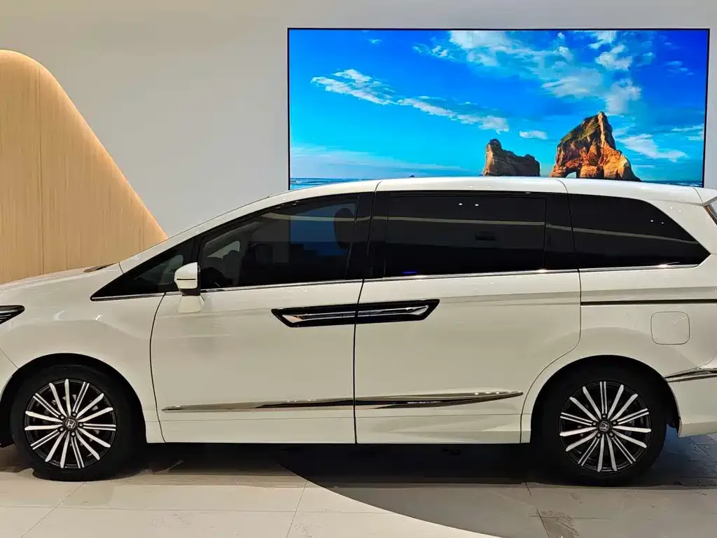 Honda Elysion — фото 5