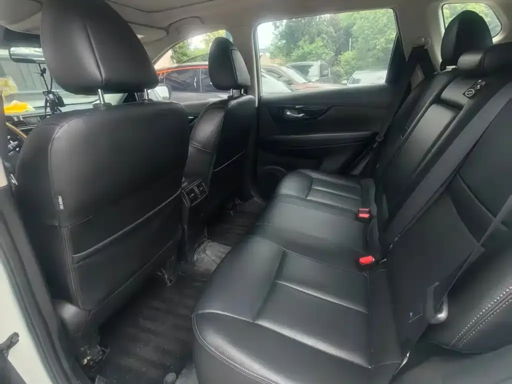 Nissan X-Trail 2022 из CN, фото 3