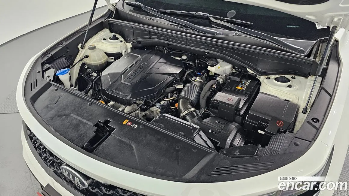 Kia Sorento — фото 6