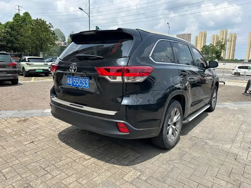 Toyota Highlander 2021 из CN, фото 8