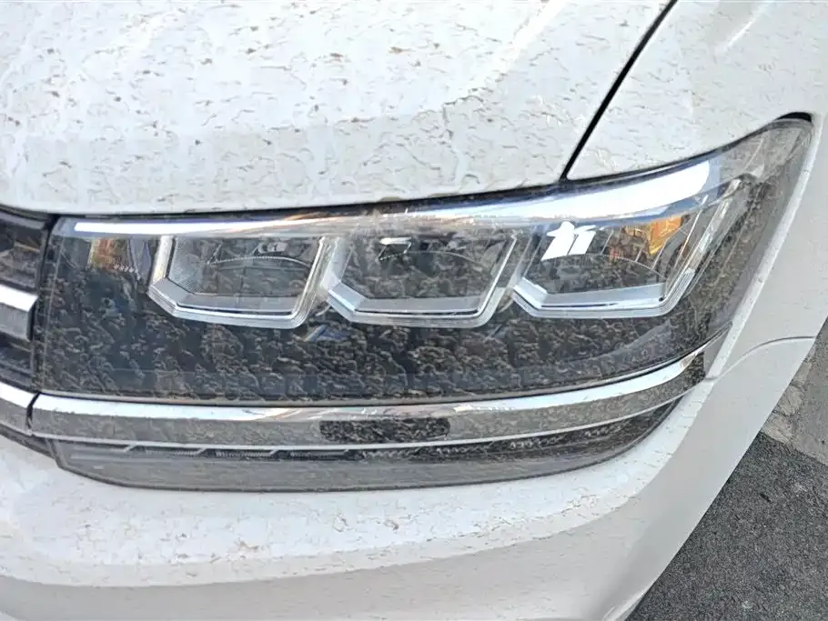 Volkswagen Tharu — фото 10