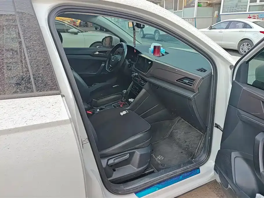 Volkswagen Tharu — фото 5
