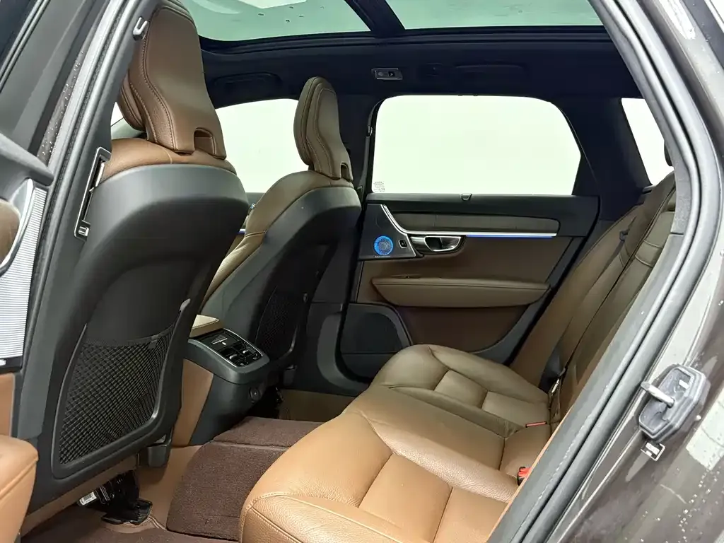 Volvo V90 2021 из CN, фото 10